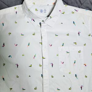 Hurley Men’s XXL White Tropical Bird Print Short Sleeve Button Up Shirt